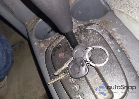 2004 Saturn Ion 1 из США, поврежденный, VIN 1G8AG52F04Z148157